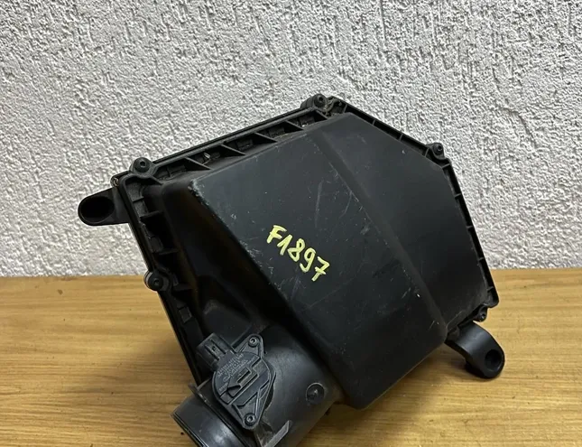 VOLVO XC90 1 generation (2002-2014) Air Filter Box #F1897,31430000 25403270