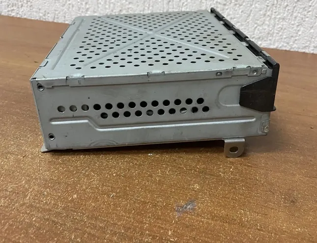 AUDI A6 C6/4F (2004-2011) Music Player Without GPS 6394J,057628466,4E0910541,#G711,4F0035541 25826890