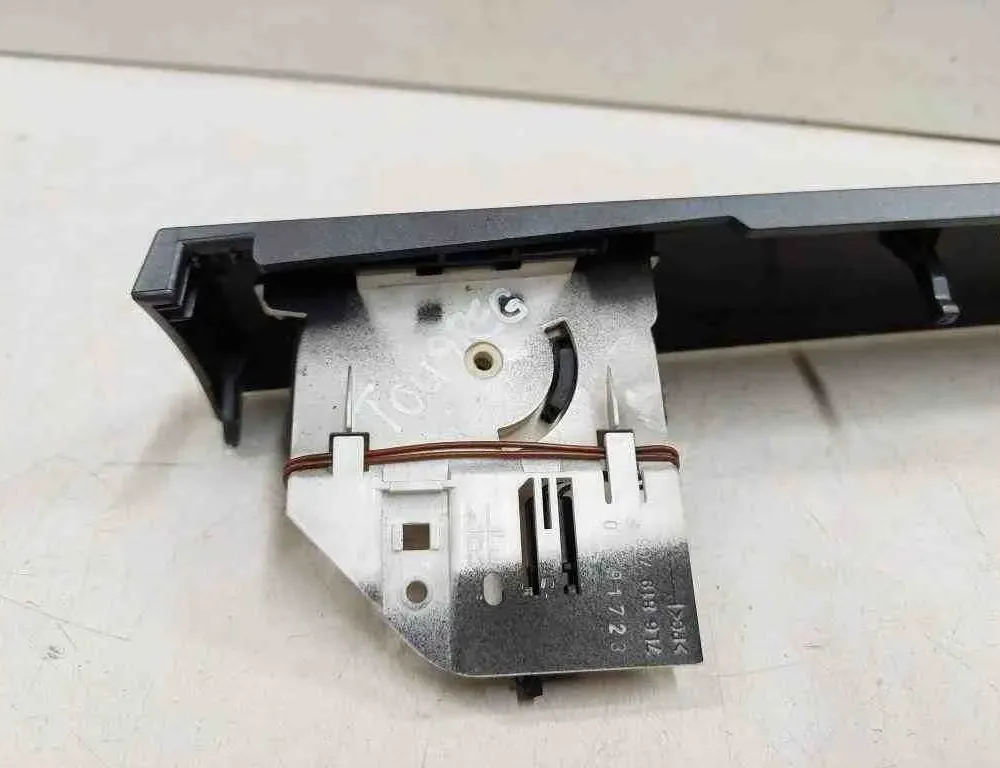 VOLKSWAGEN Touareg 1 generation (2002-2010) Panel trim shield 7L6857226K,7L6819766 32725560