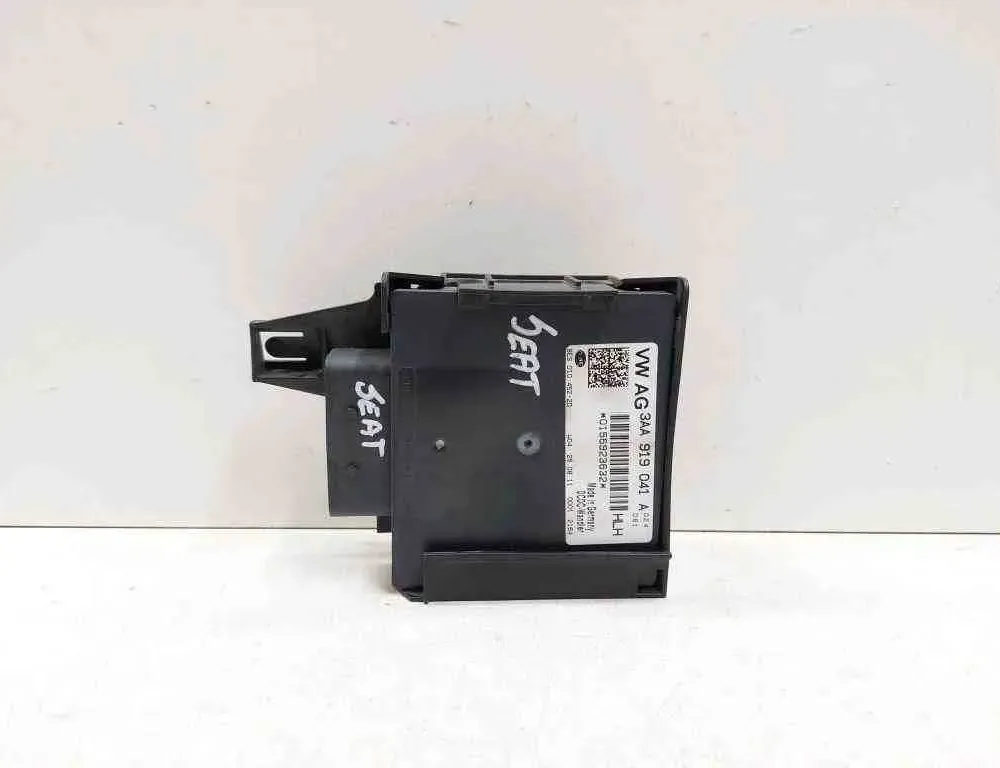 SEAT Altea 1 generation (2004-2013) Other Control Units 5M1971846B,8ES01045220,3AA919041A 32727315