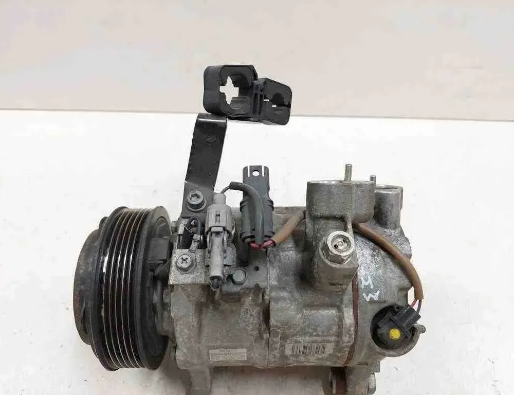 BMW 5 Series F10/F11 (2009-2017) Hасос кондиционера 22527010,6452922369404 32728558