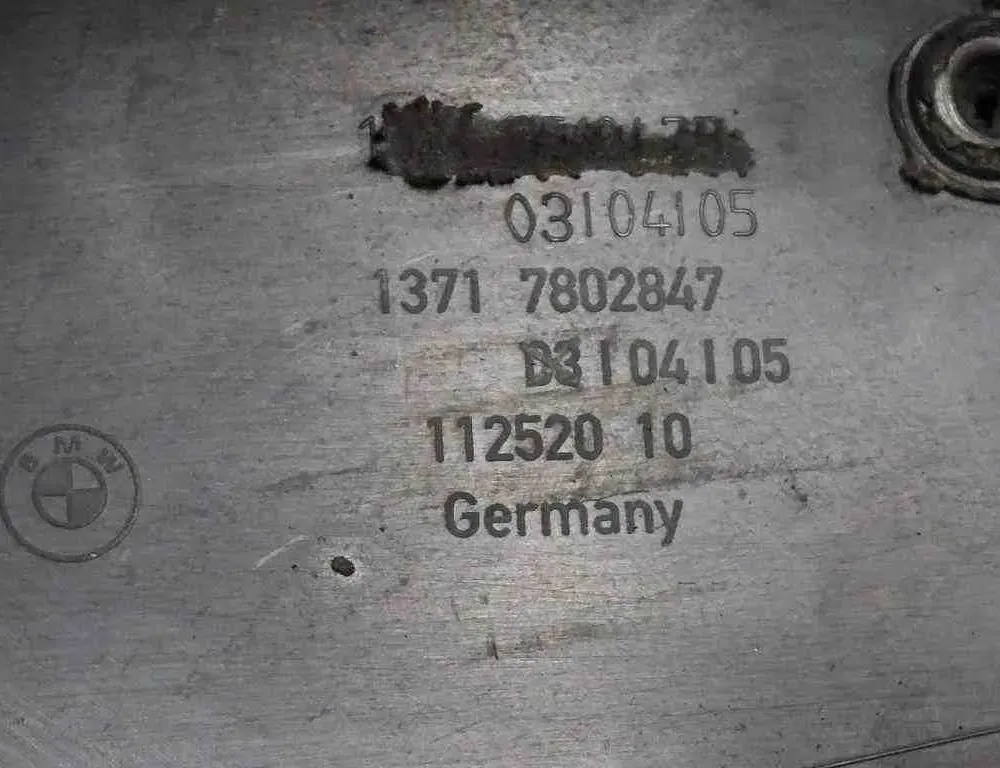 BMW 5 Series F10/F11 (2009-2017) Engine Cover 7802847,D3104105,11252010,03104105 32729425
