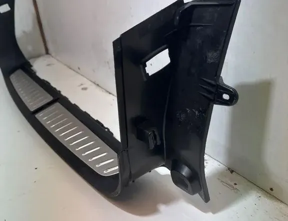 BMW 5 Series G30/G31 (2016-2023) Trunk Lock Trim 7387530,03104105,0049440 34167540