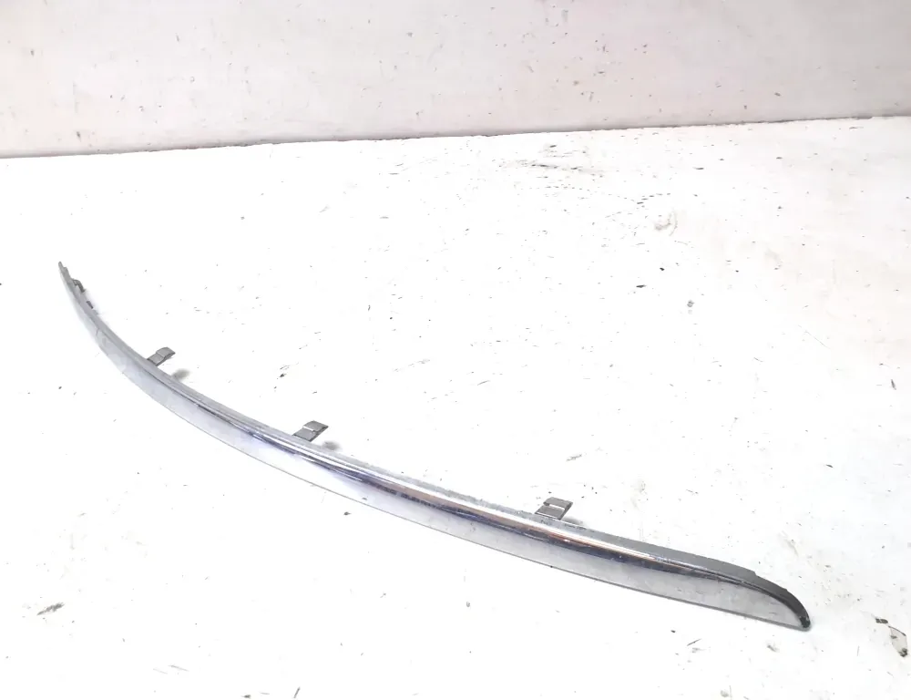 AUDI A8 D3/4E (2002-2010) Front Right Bumper Molding 4E0807244A 34279773