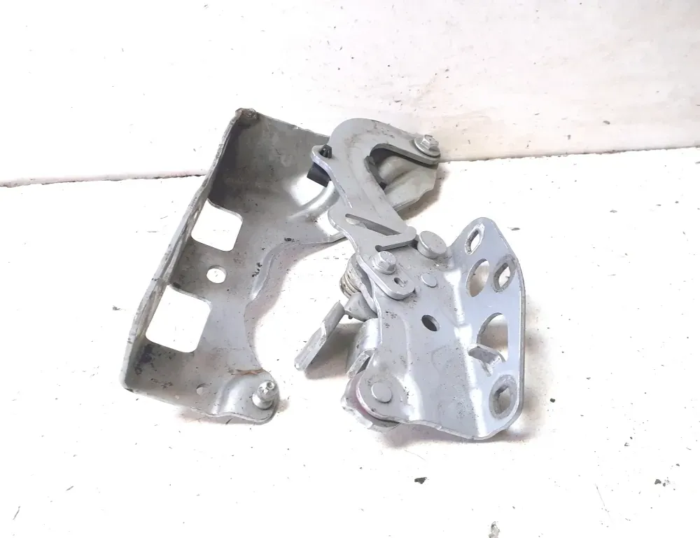 MERCEDES-BENZ E-Class W213/S213/C238/A238 (2016-2024) Front Left Bonnet Hinge A2138800128 34354827