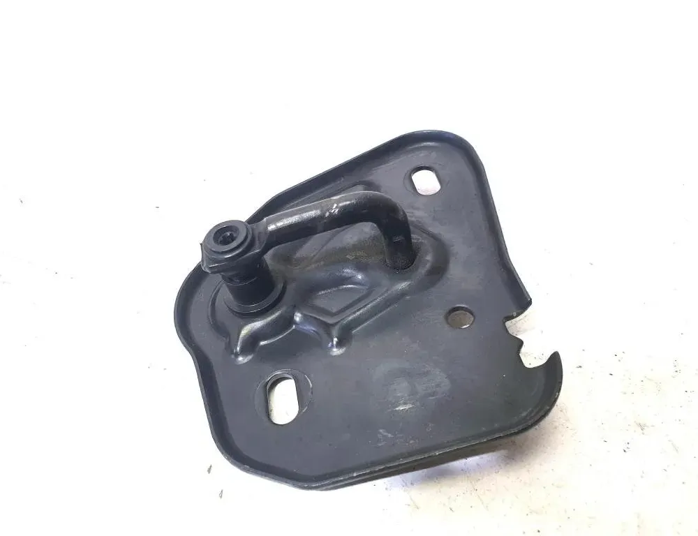 AUDI A6 C7/4G (2010-2020) Замок капота правый 4G0823186 31359177