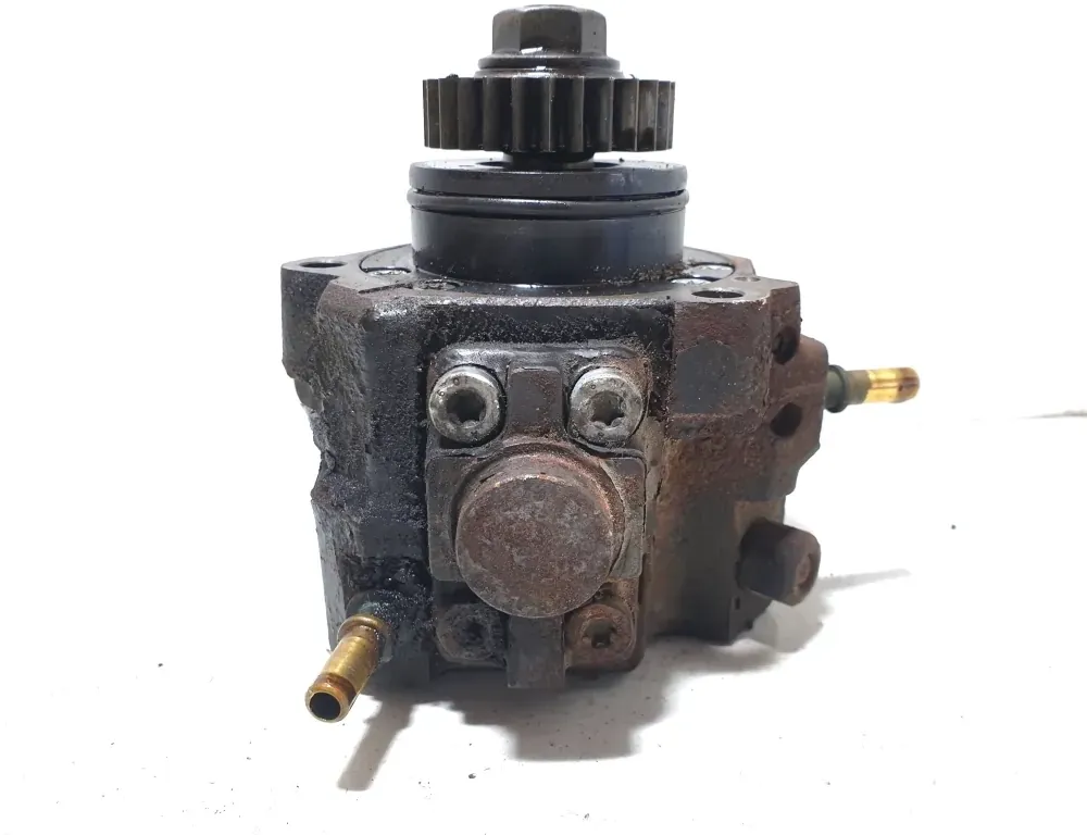 RENAULT Trafic 3 generation (2014-2023) Fuel Pump 04450104041313104 35769085