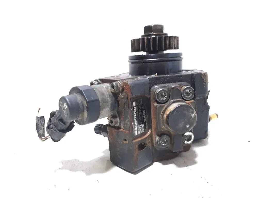 RENAULT Trafic 3 generation (2014-2023) Fuel Pump 04450104041313104 35769085