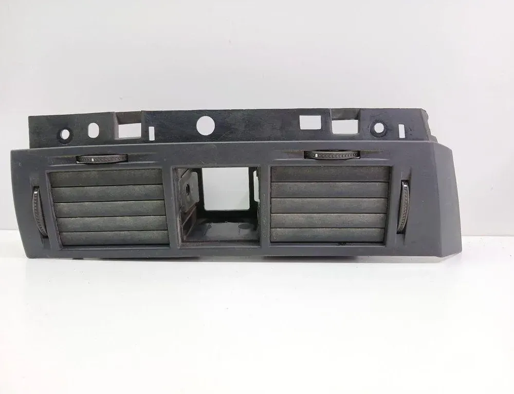 OPEL Ampera Вентиляционные отверстия центральной консоли 464652911 31279018