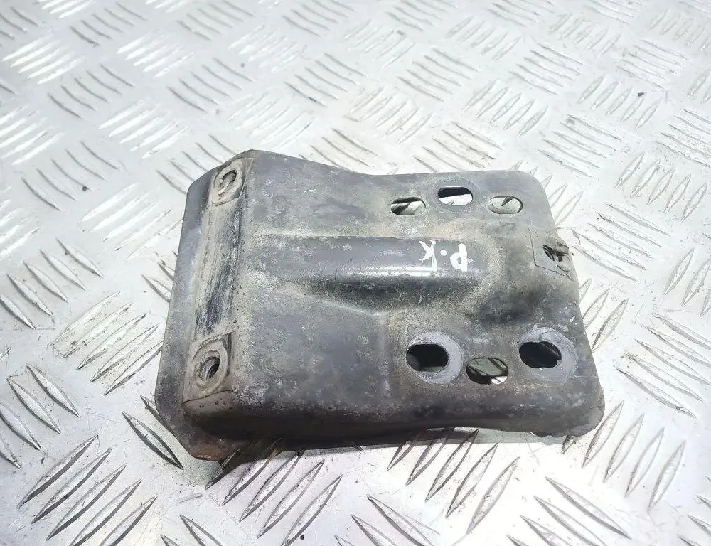 AUDI 100 4A/C4 (1990-1994) Другие части внутренние двигателя 31297517