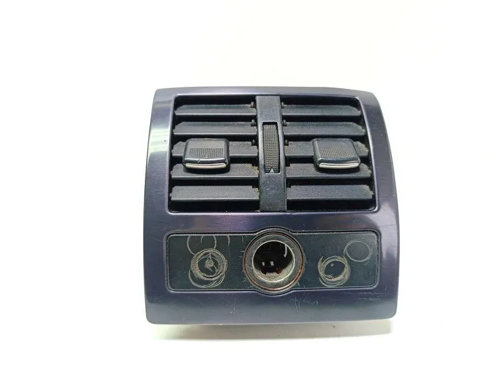 AUDI A6 C6/4F (2004-2011) Задняя воздушная решётка 4B0819203 31399011