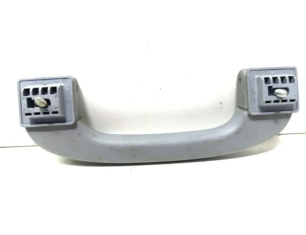 BMW 1 Series E81/E82/E87/E88 (2004-2013) Ручка крыши (передняя левая) 9143516 31404236