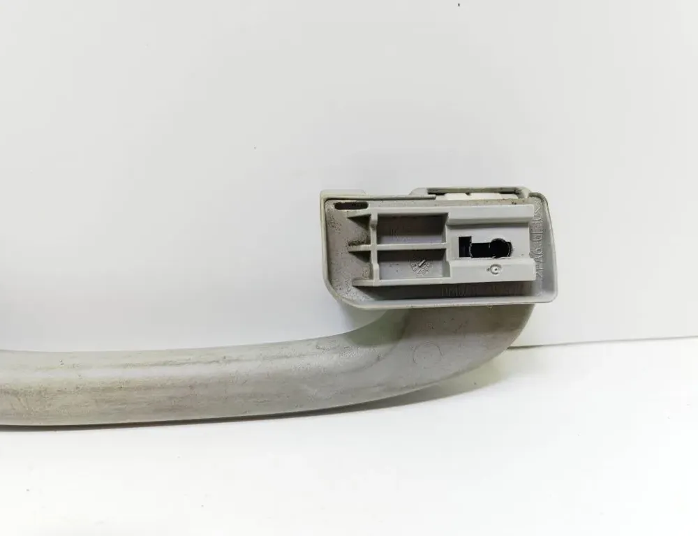 BMW 5 Series E39 (1995-2004) Rear Left Roof Handle 8227593 36190239