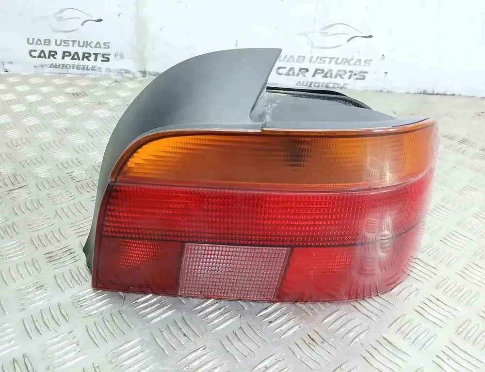 BMW 5 Series E39 (1995-2004) Габаритный фонарь 36196504