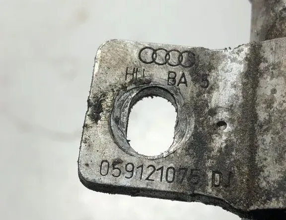 AUDI A5 Sportback 8T (2009-2011) Coolant Hose Pipe 059121075DJ 33315491