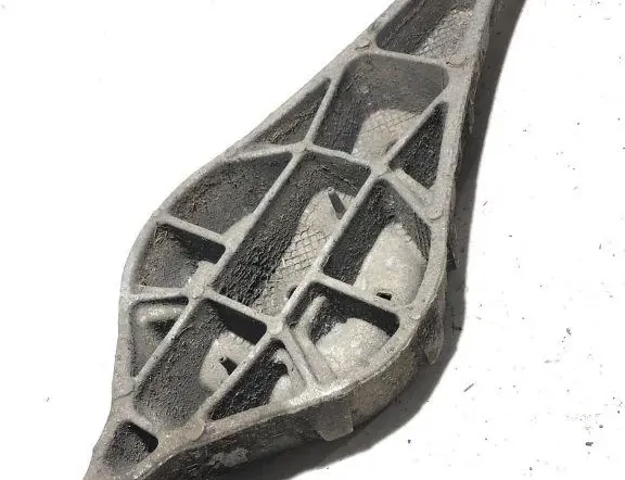 VOLVO XC60 1 generation (2008-2017) Рычаг задний правый 6g915b718baa 33321252