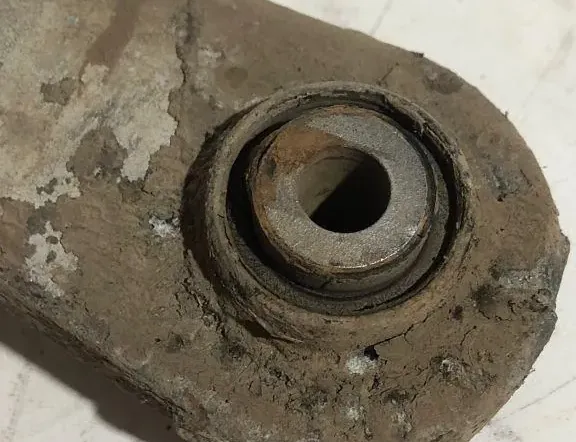 VOLVO XC60 1 generation (2008-2017) Rear Right Arm 6G915B718BAA 33322643