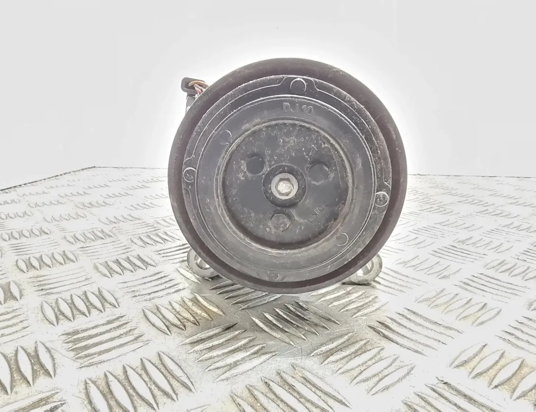 BMW X1 F48/F49 (2015-2023) Hасос кондиционера 6578913,BGVWM3556 29875694