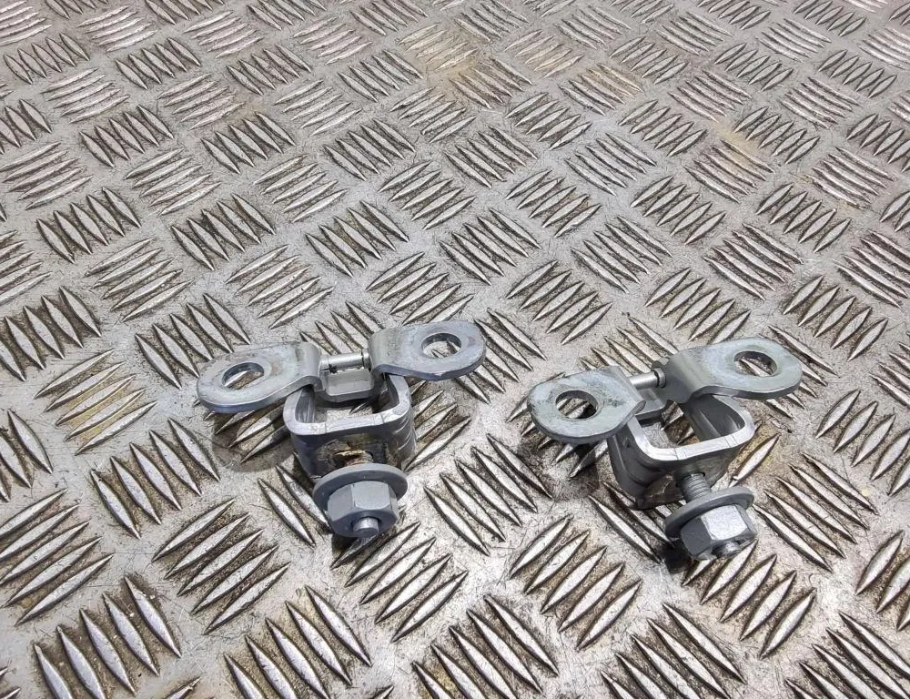 FORD S-Max 2 generation (2015-2024) Left Side Bootlid Hinge 33477519