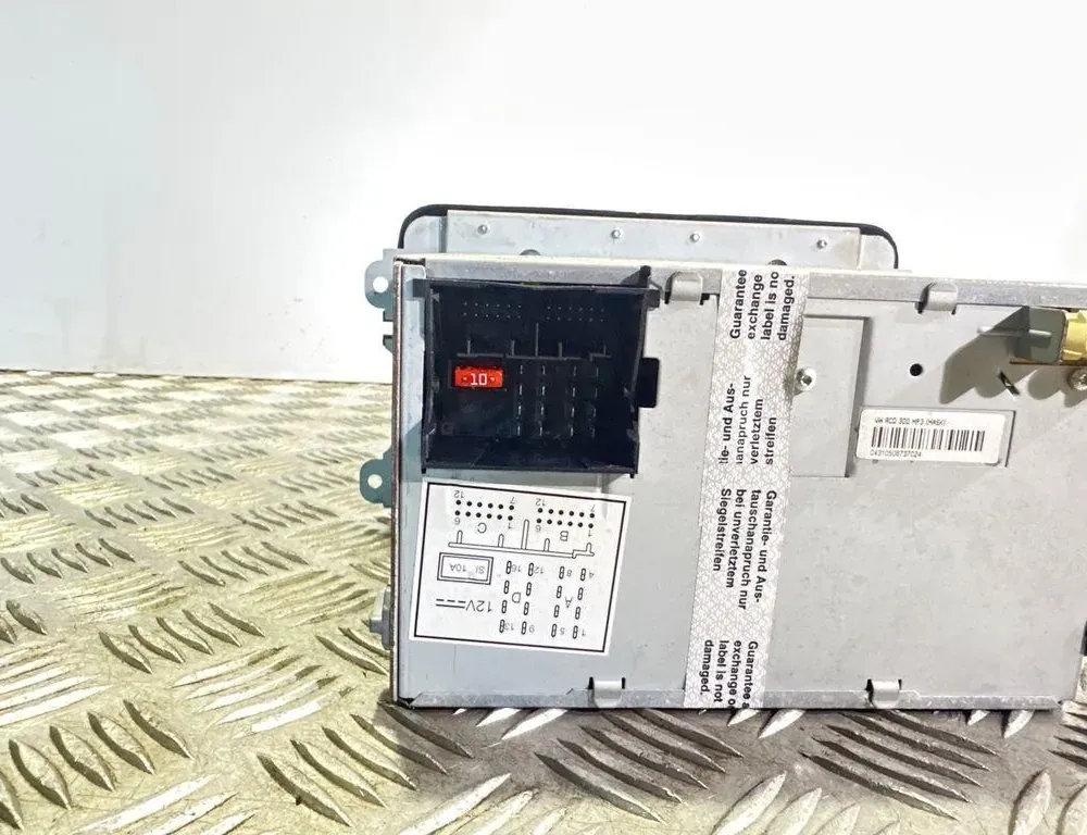 VOLKSWAGEN Golf 5 generation (2003-2009) Автомагнитола с навигацией 1K0035186AD 33722876