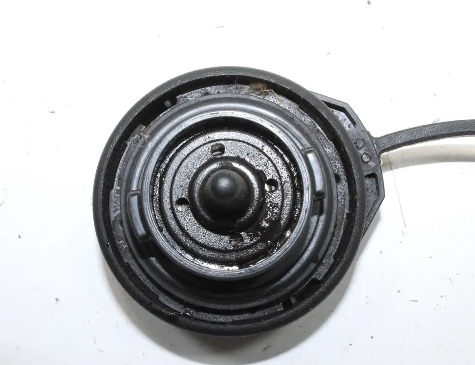 AUDI A6 C7/4G (2010-2020) Fuel tank cap 36196187
