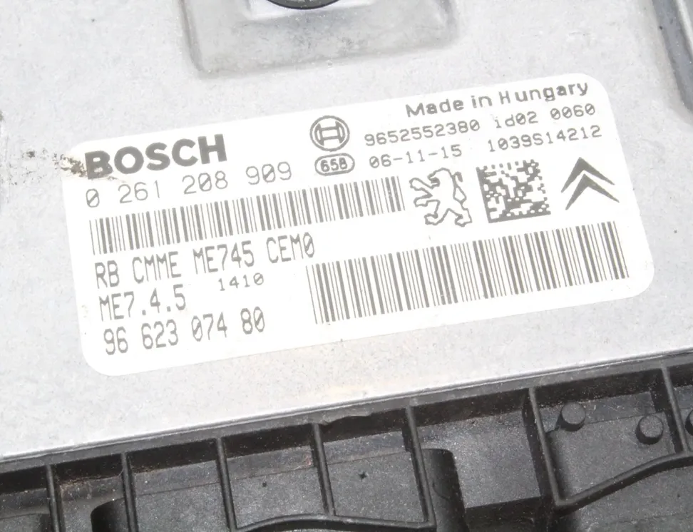 PEUGEOT 307 1 generation (2001-2008) Engine Control Unit ECU 9662307480,0261208909 22130566