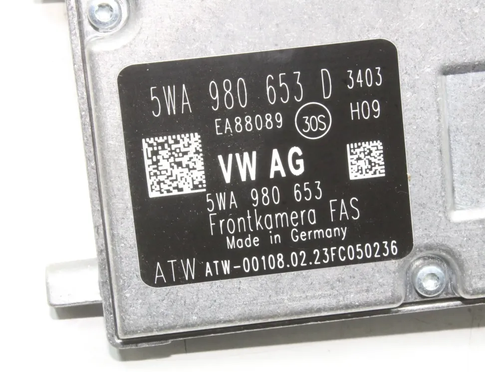 VOLKSWAGEN Golf 8 generation (2019-2023) Front Camera 5WA980653D 31944309