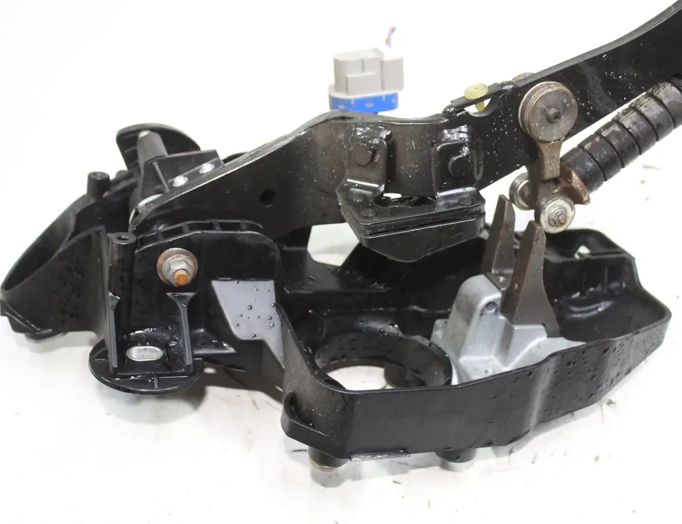 FORD Mondeo 5 generation (2014-2022) Педаль тормоза DG98-9F856-BG 33725638