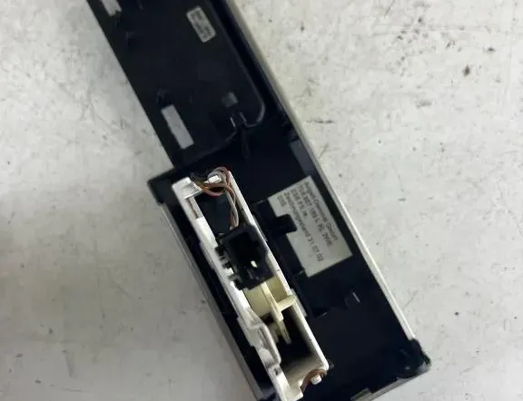 VOLKSWAGEN Touareg 1 generation (2002-2010) Air circulation switch 7L6857239,7L6819785 35813781