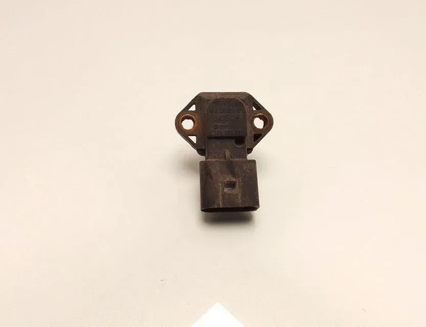 VOLKSWAGEN Bora 1 generation (1998-2005) MAP Sensor 0281002177,038906051 32276535