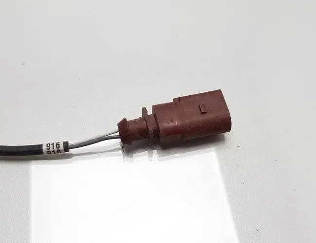 VOLKSWAGEN Passat B7 (2010-2015) Exhaust gas temperature sensor 03G906088 32277148