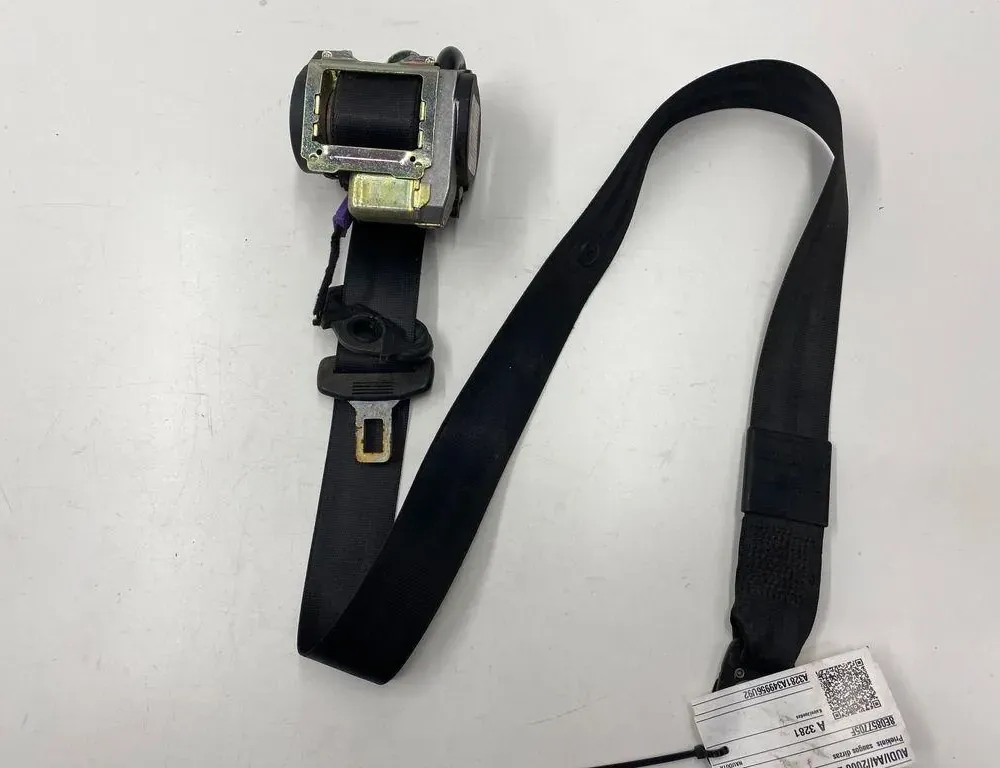 AUDI A4 B7/8E (2004-2008) Front Left Seatbelt 8E0857705F 33273428