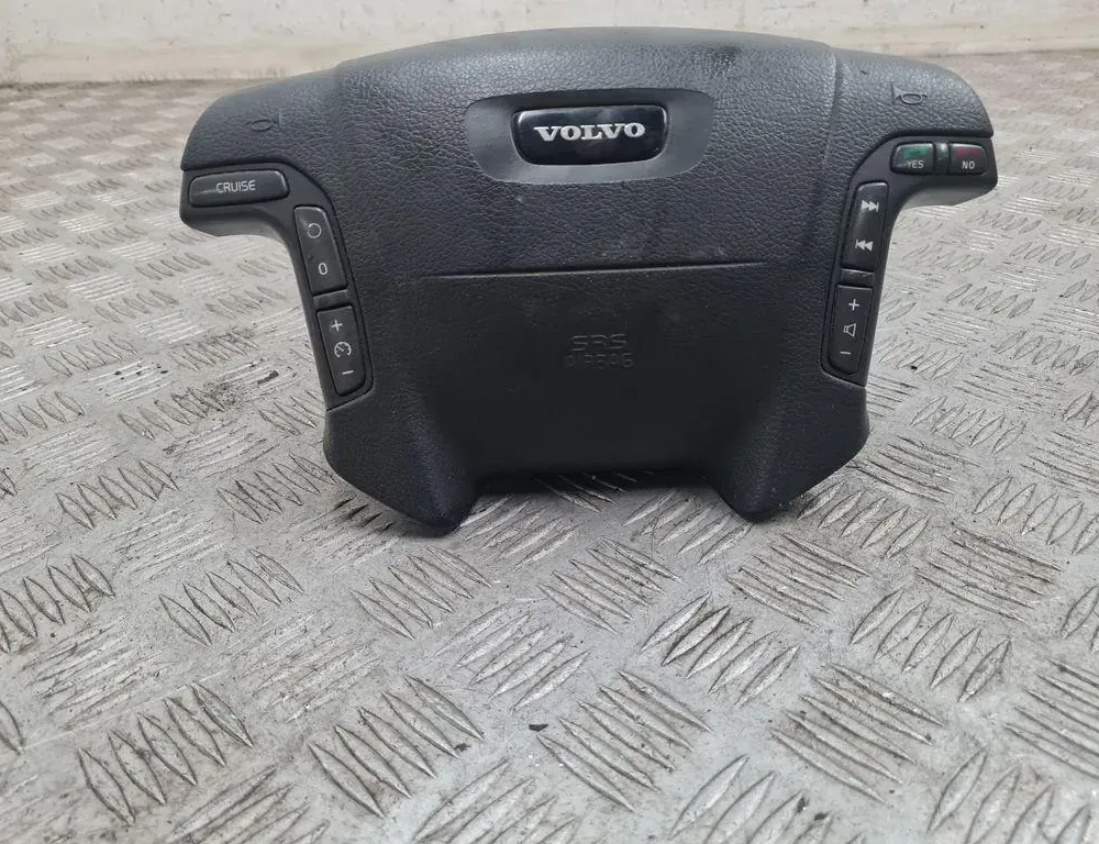 VOLVO V70 2 generation (2000-2008) Подушка безопасности руля 8626845 34262974