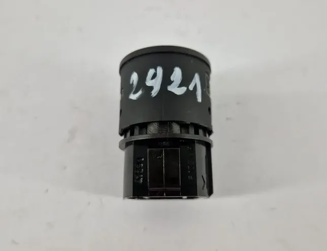 RENAULT Captur 1 generation (2013-2019) Ignition Button 503211R 33733335