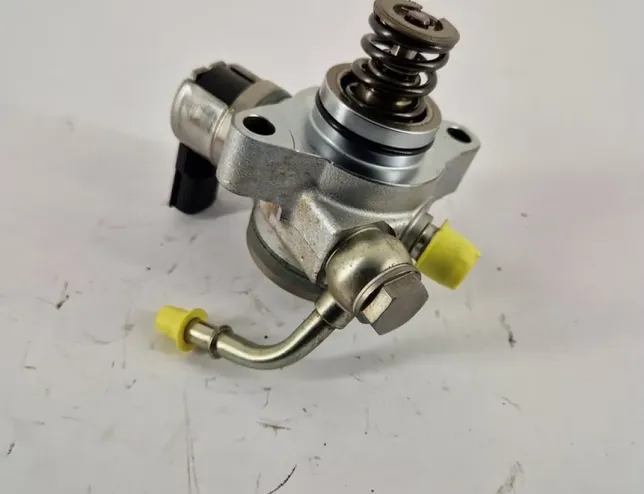 MAZDA Tribute Fuel Pump PE19203F0,SM2961000020 36191156