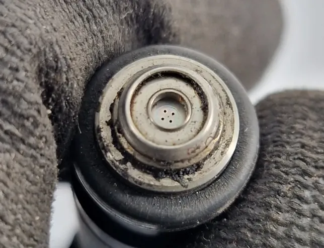 VOLKSWAGEN Passat B5 (1996-2005) Fuel Injector 06b133551q 36195561