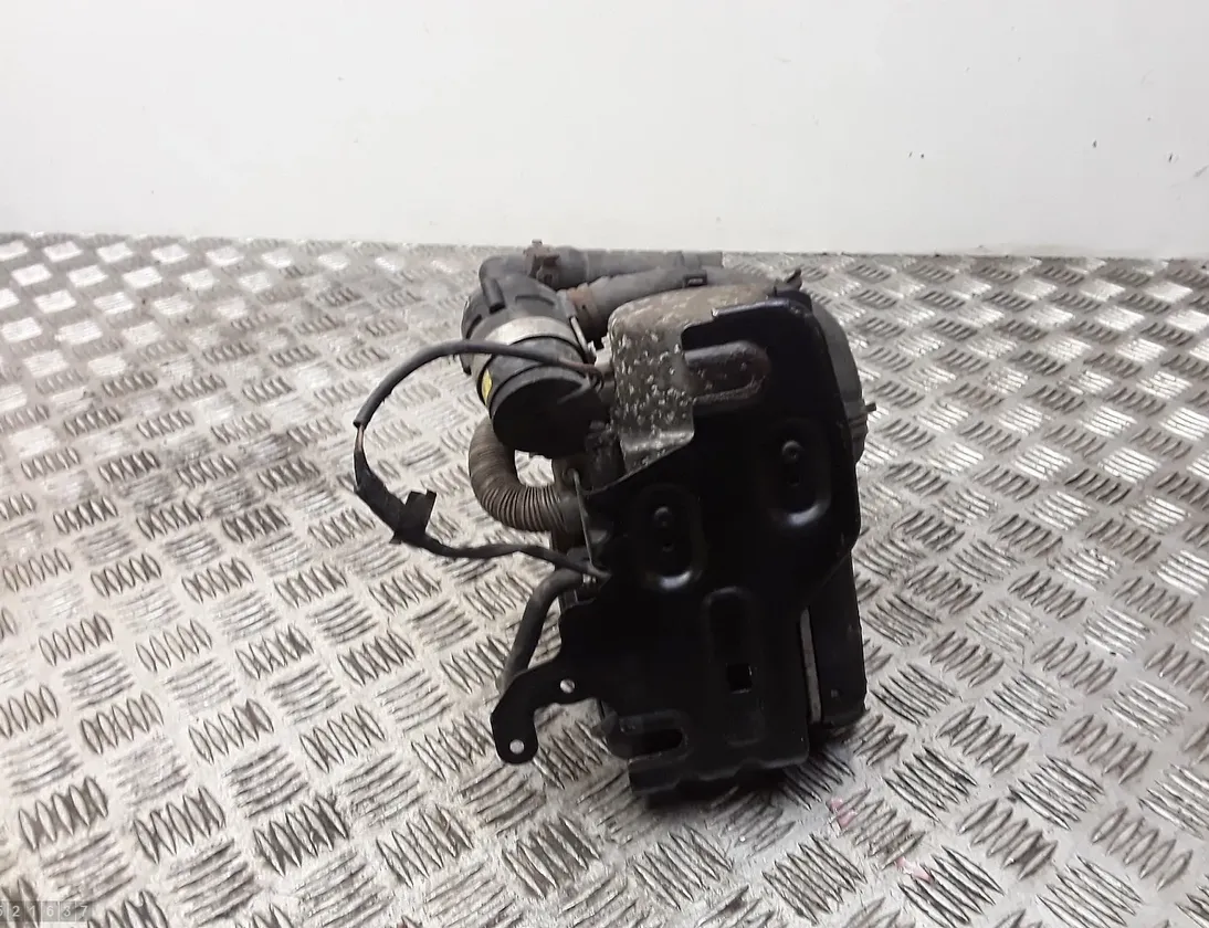 VOLKSWAGEN Touran 1 generation (2003-2015) Автономный отопитель 1K0815065R 34149308