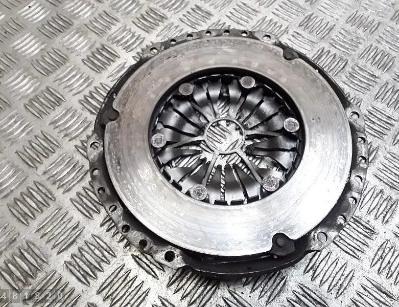 VOLVO XC90 1 generation (2002-2014) Clutch Pressure Plate 124040310 28609931