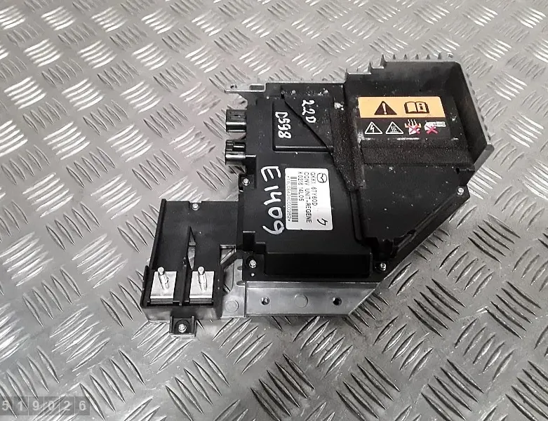 MAZDA 6 GJ (2012-2024) Voltage Control Unit k021614l05 33721641