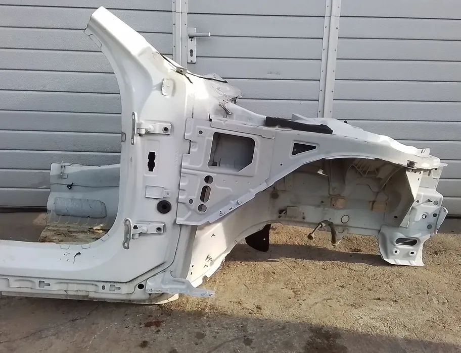 VOLVO S90 2 generation (2016-2023) Front Right Quarter Panel 23166983