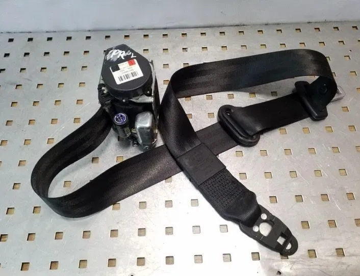 AUDI A4 B7/8E (2004-2008) Front Left Seatbelt 601916200C,8E0857705F 25119371