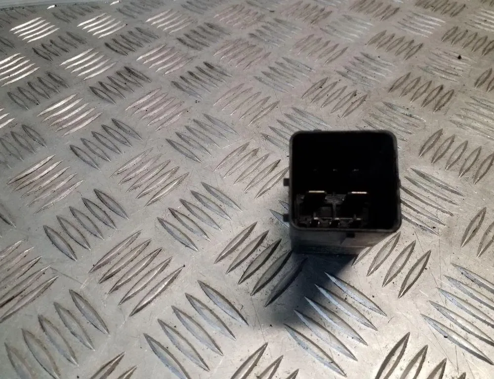 VOLVO V40 Cross Country 1 generation (2012-2020) Свечи 51299049,9666671780 32150712