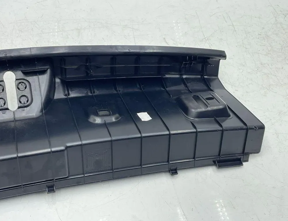 BMW 3 Series F30/F31 (2011-2020) Обделка замка багажника 30E00853,7351650 31531476