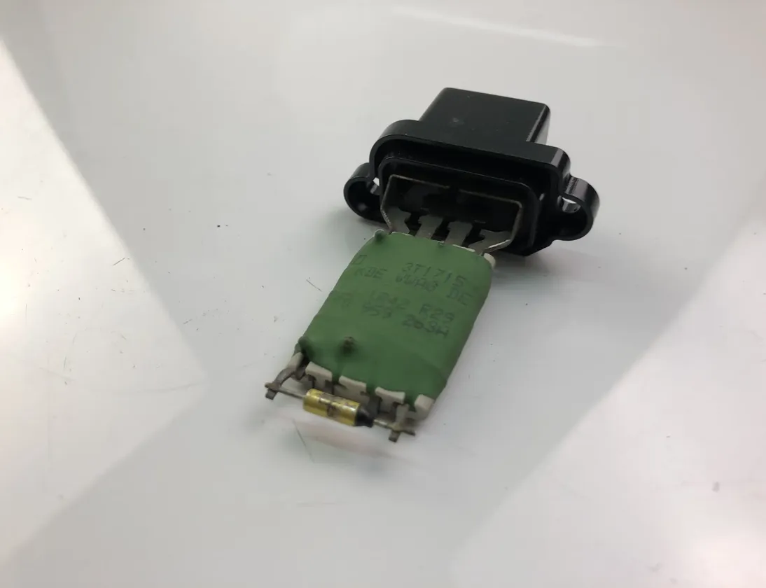 VOLKSWAGEN Up 1 generation (2011-2024) Interior Heater Resistor 1S0959263A 14691070