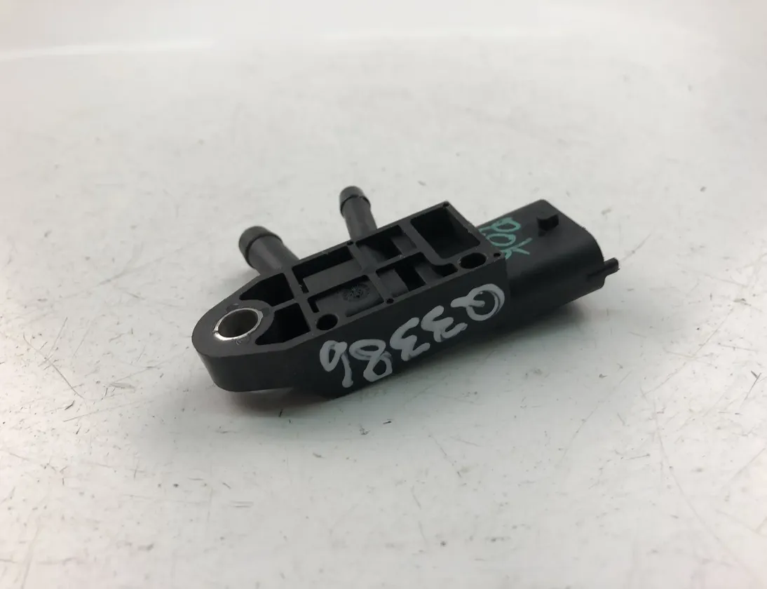 RENAULT Clio 2 generation (1998-2013) DPF Pressure Sensor 227701454R 15026114
