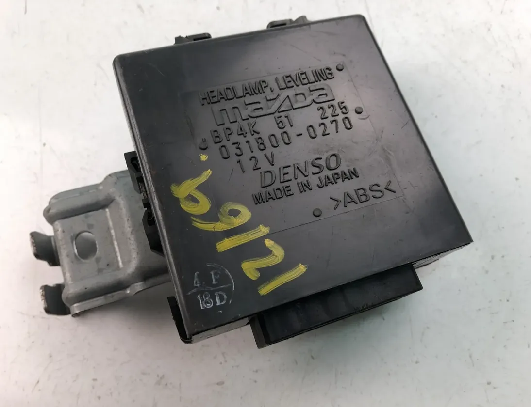 MAZDA 3 BK (2003-2009) Control Unit BP4K51225 16428874