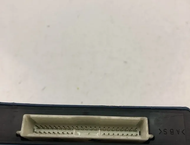 TOYOTA Verso 1 generation (2009-2015) Control Unit 89618-0F020 25845228