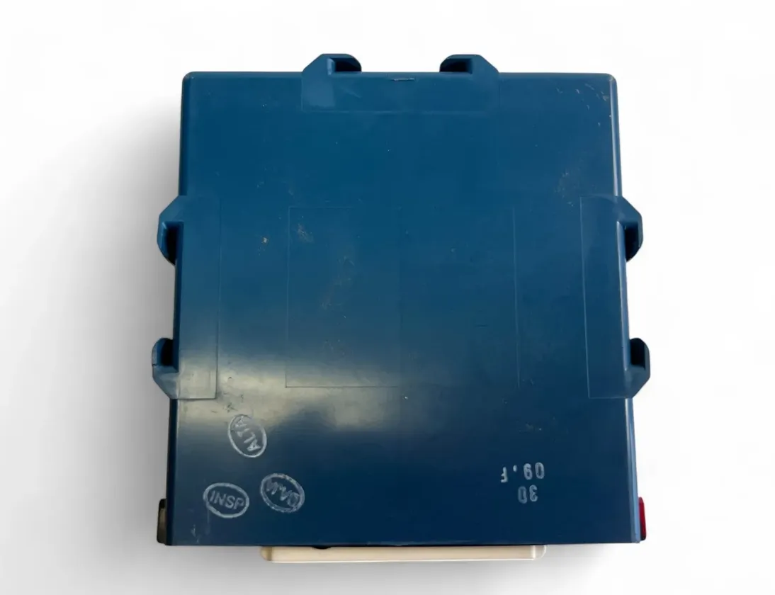 TOYOTA Corolla E120 (2000-2008) Control Unit 89618-0F020 30423381