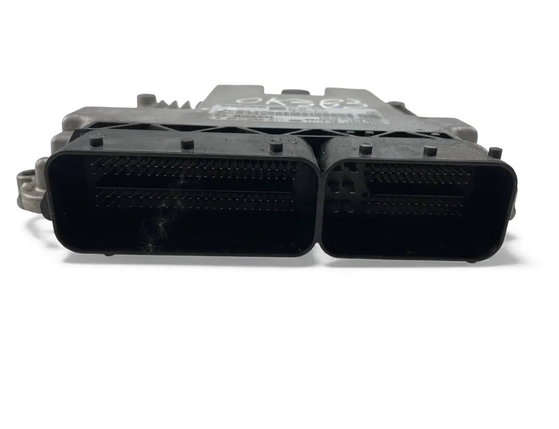 VOLVO V70 3 generation (2007-2020) Engine Control Unit ECU 31331540,0261S06611 33086701