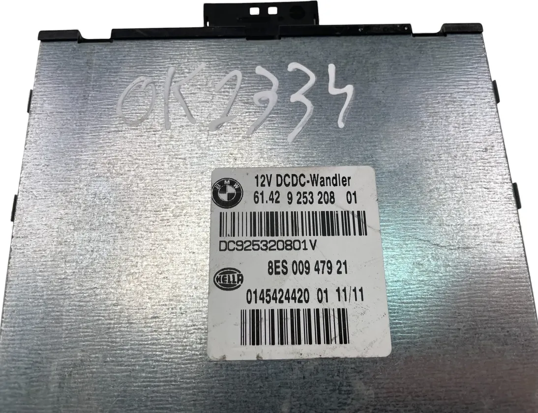 BMW 3 Series E90/E91/E92/E93 (2004-2013) Control Unit 9253208 33123241